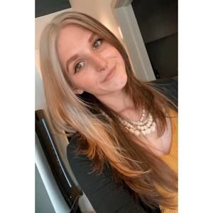 Meet your Posher, Brittney